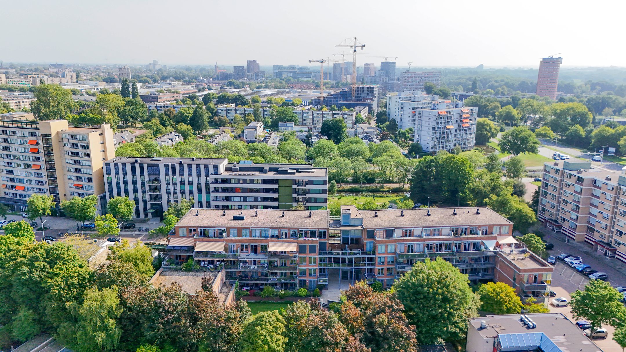 Foto 39 van Bachstraat 187