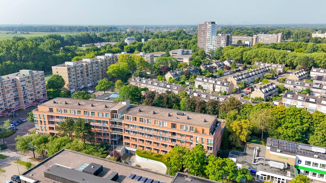 Foto 41 van Bachstraat 187