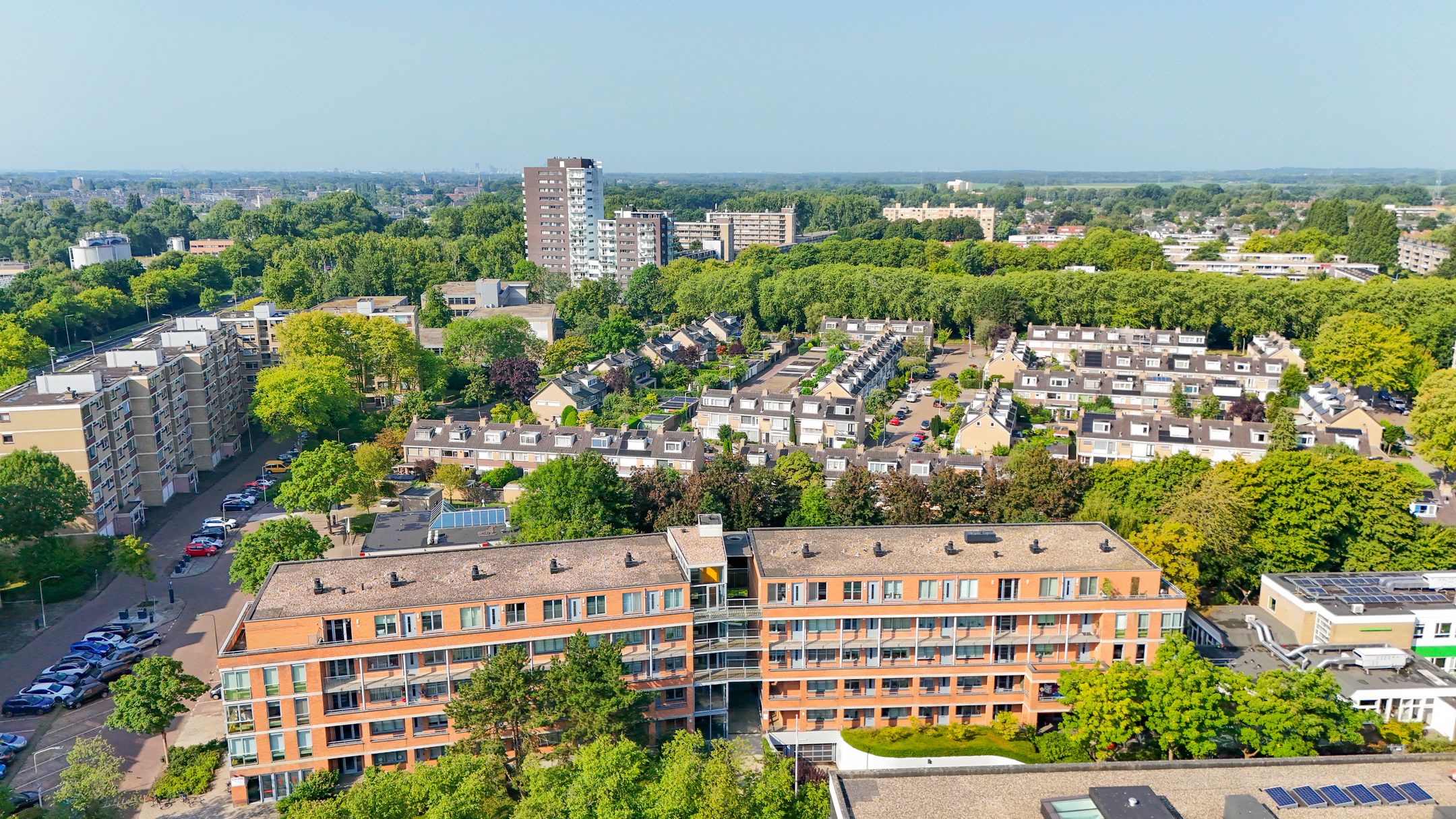 Foto 42 van Bachstraat 187