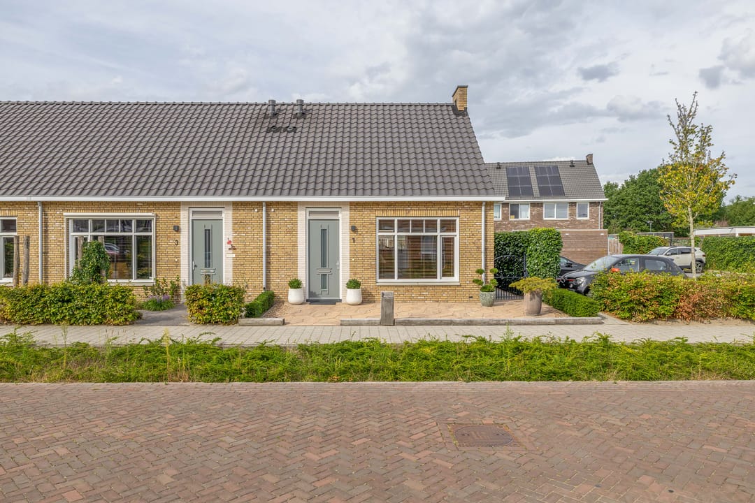 Foto 1 van Pettelaar 1