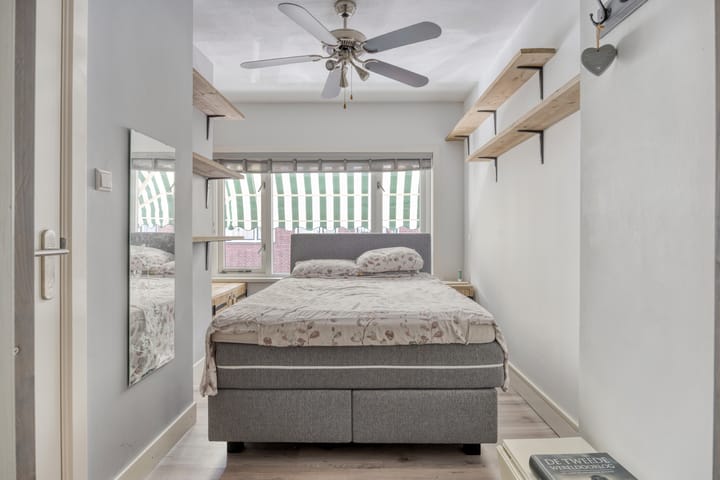 Foto 15 van Roemer Visscherstraat 7