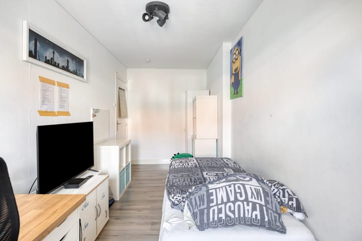 Foto 23 van Roemer Visscherstraat 7