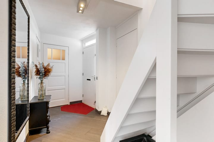 Foto 7 van J C Bloemstraat 6