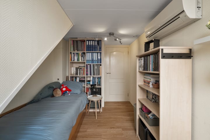 Foto 24 van Breewaterstraat 36