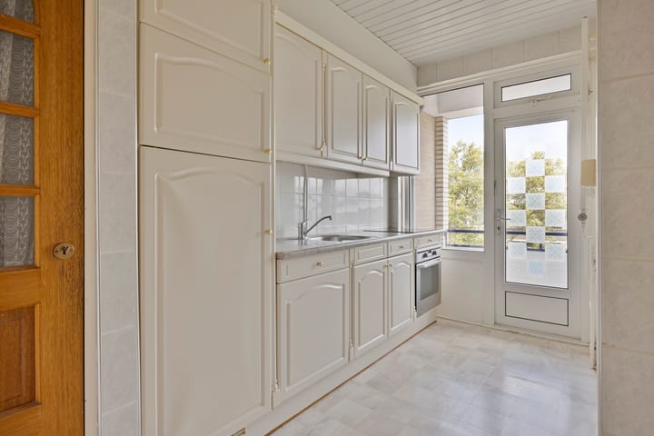 Foto 3 van Monseigneur van Steelaan 446