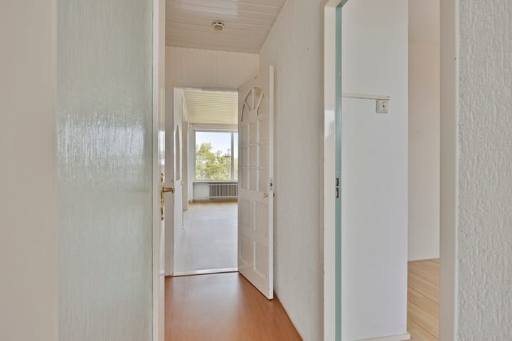 Foto 9 van Monseigneur van Steelaan 446