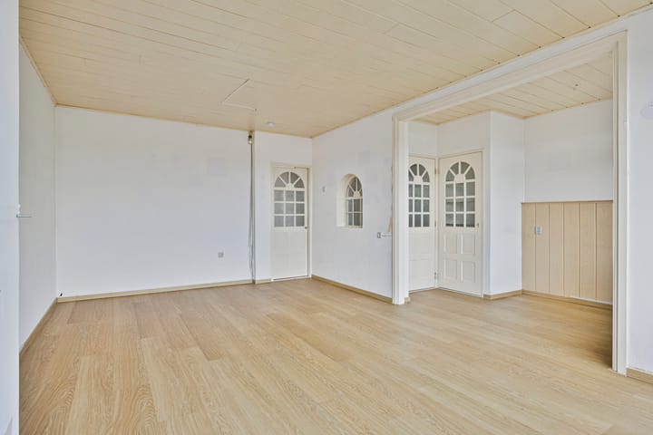 Foto 13 van Monseigneur van Steelaan 446