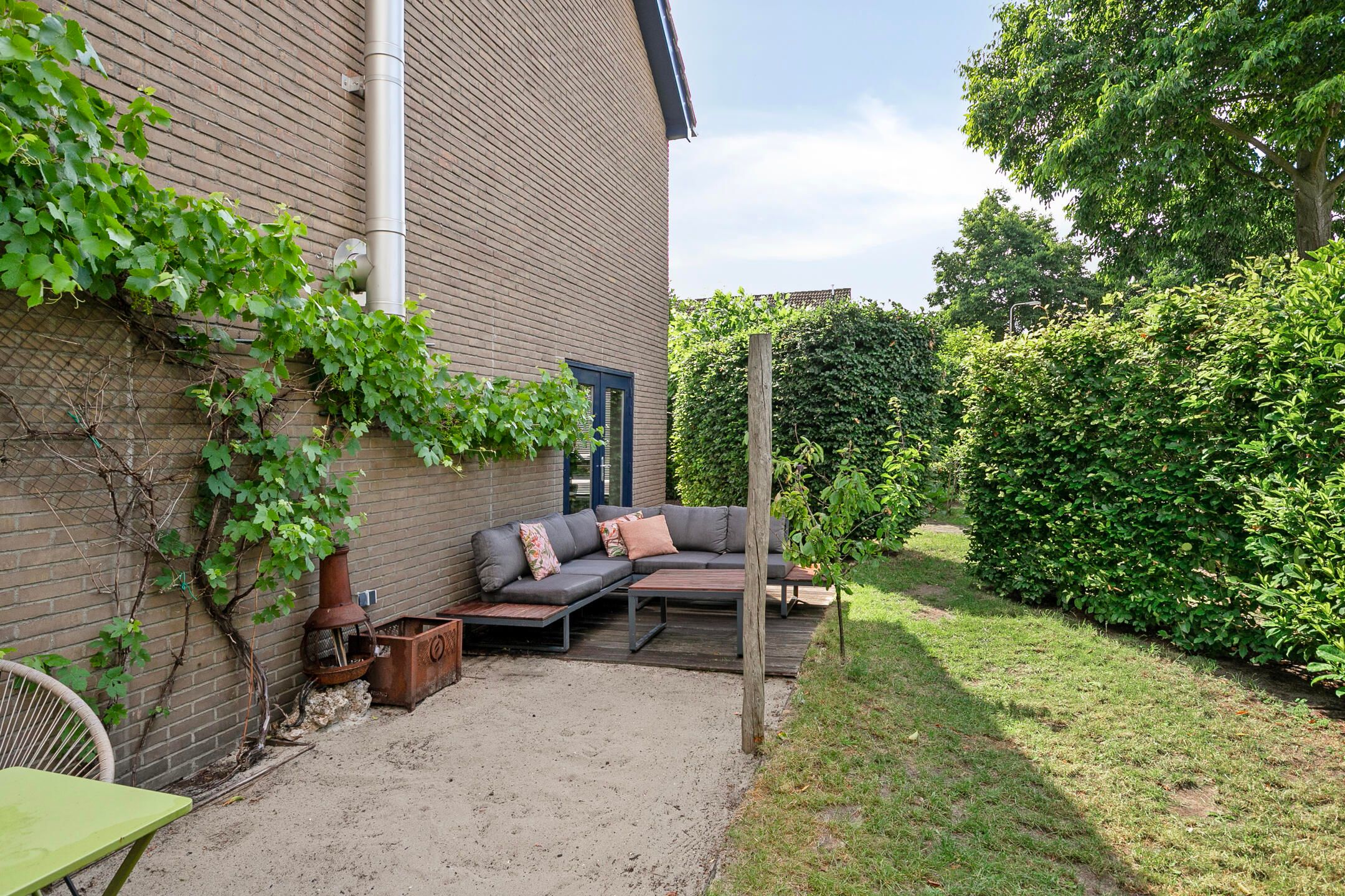 Photo 30 of Van Anrooijstraat 96