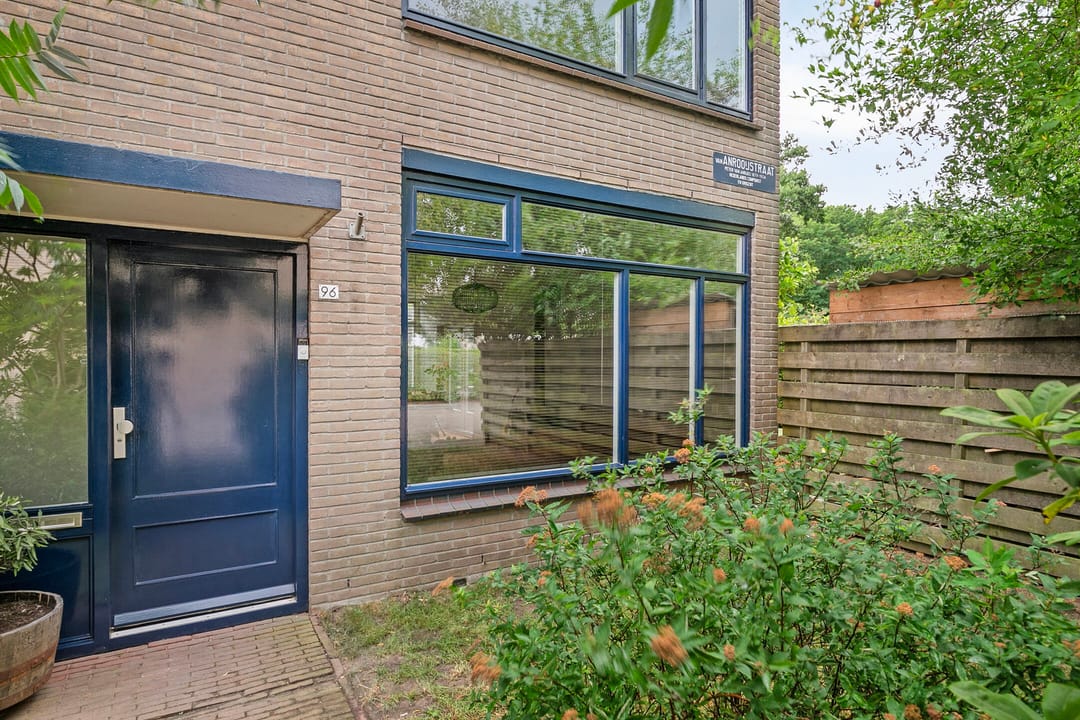 Photo 32 of Van Anrooijstraat 96
