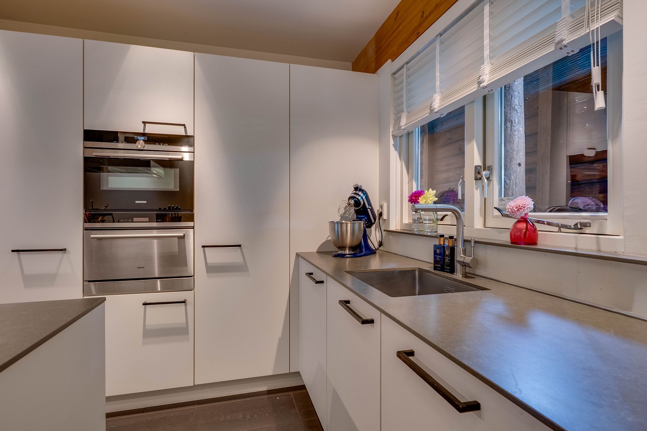 Foto 12 van Provincialeweg Noord 19-B