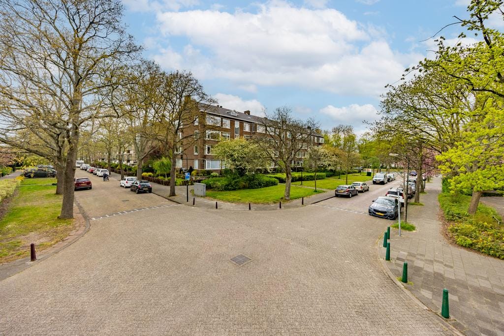 Photo 34 of Cromhoutlaan 44