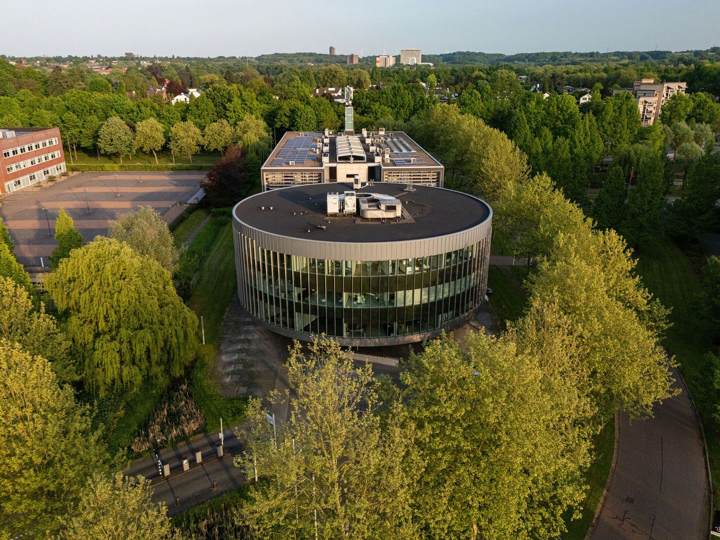 Bekijk foto 1 van Nieuw-Eyckholt 294-296