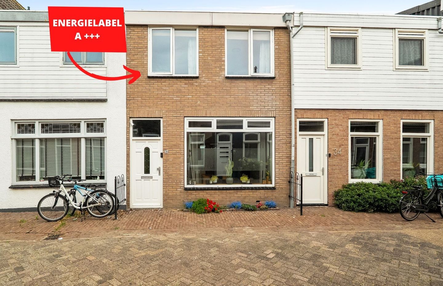 Foto 1 van Breewaterstraat 36