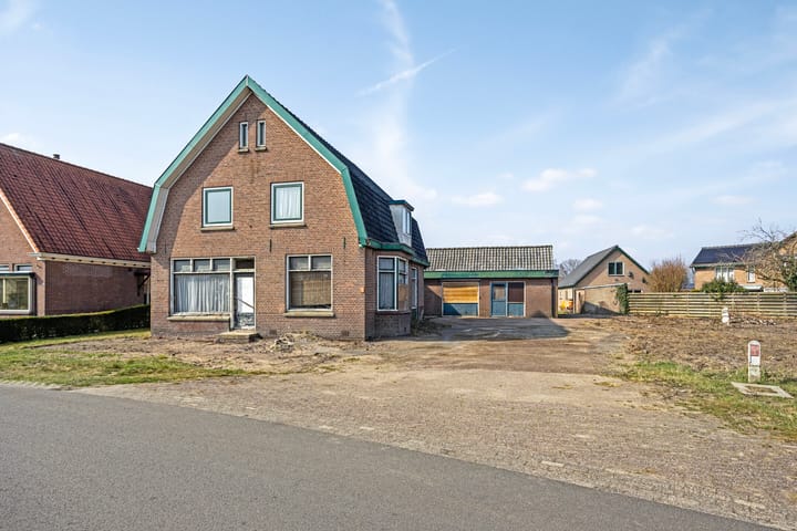 Foto 44 van Revelingseweg 59