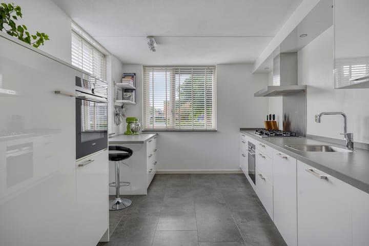 Photo 5 of Agnes Bartoutslaan 84