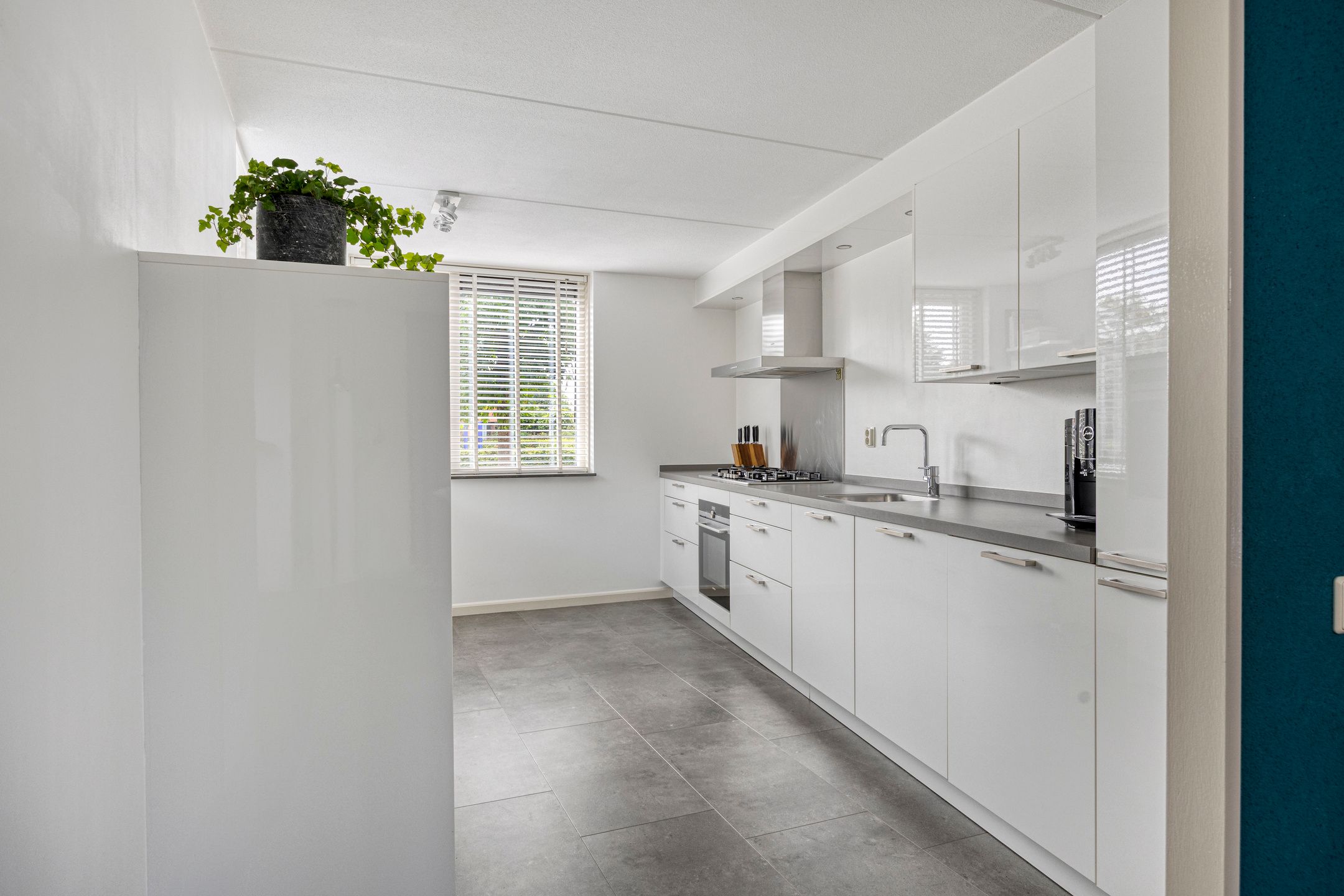 Foto 15 van Agnes Bartoutslaan 84