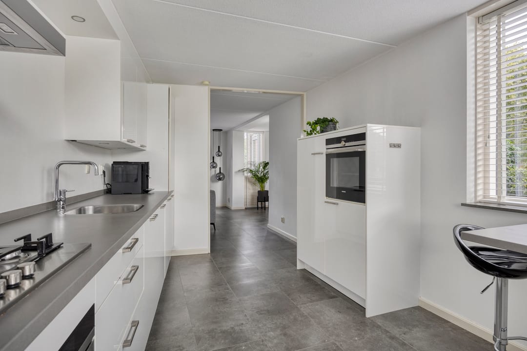 Foto 17 van Agnes Bartoutslaan 84