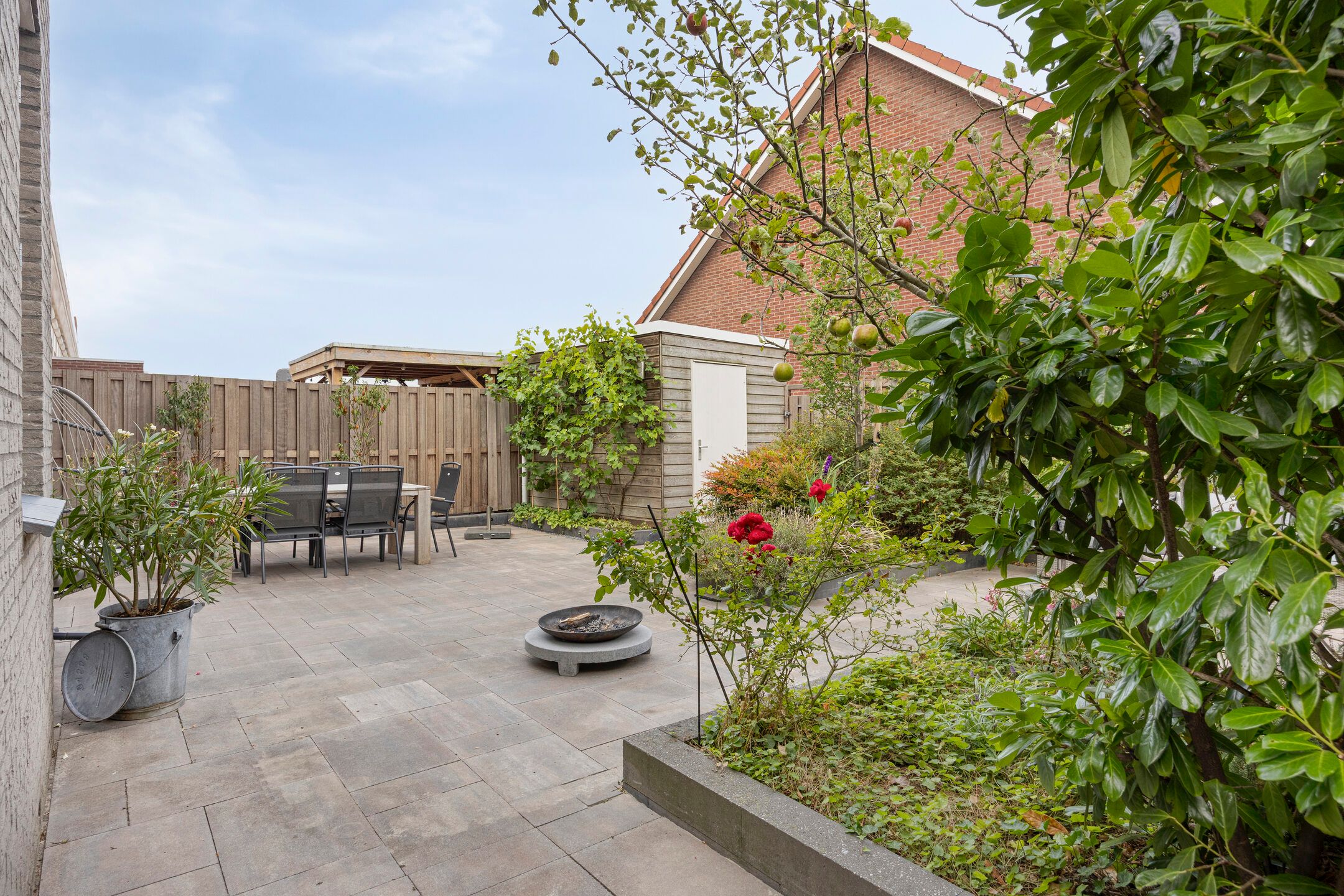 Foto 39 van Agnes Bartoutslaan 84