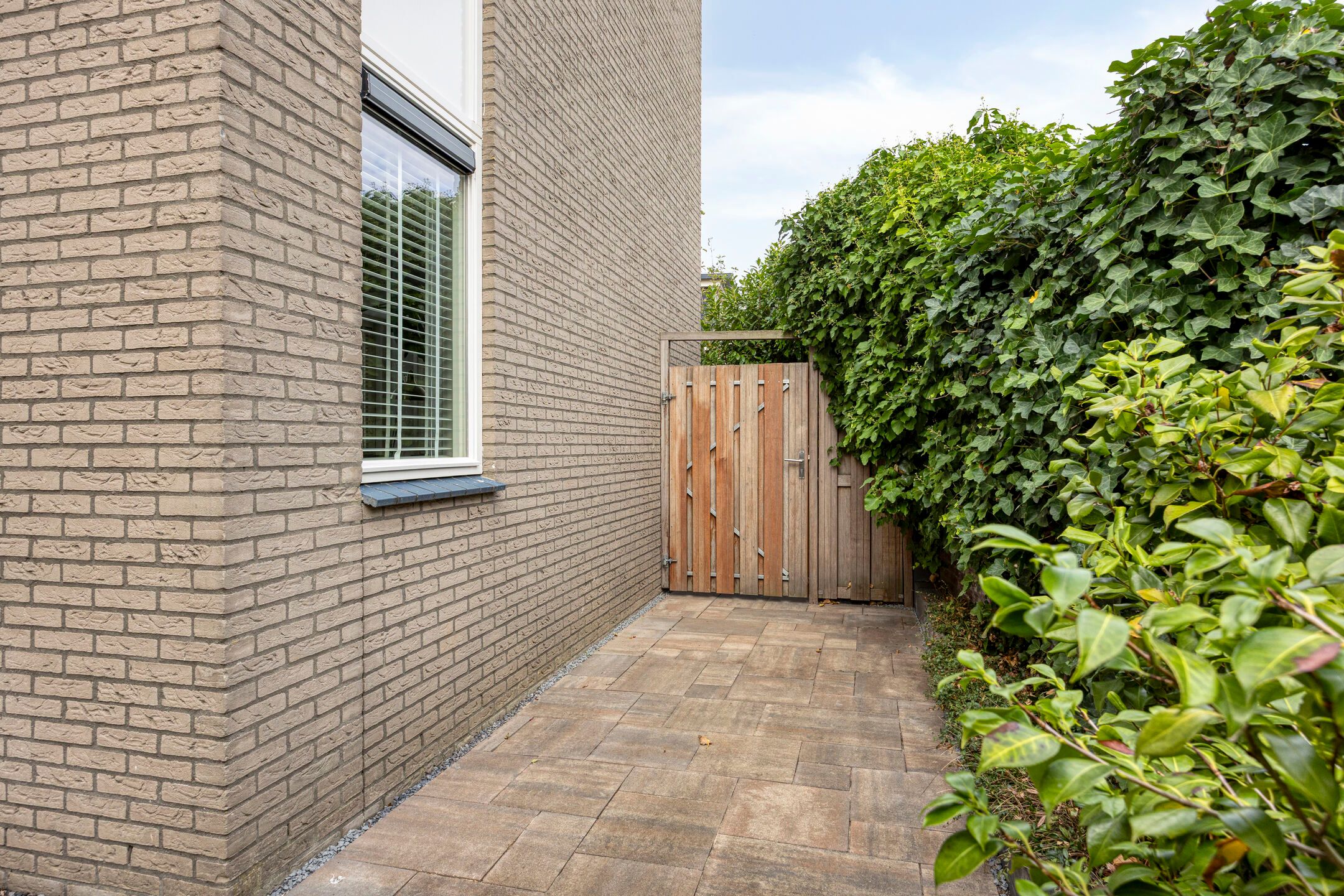 Foto 48 van Agnes Bartoutslaan 84