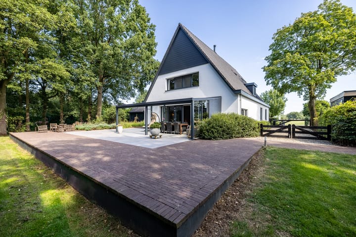 Photo 10 of Breedenbroekseweg 3