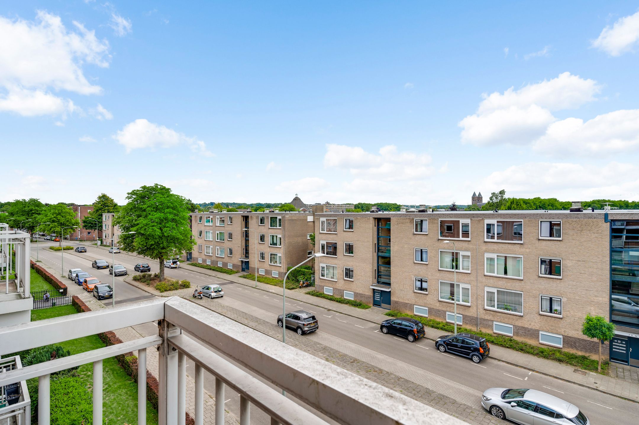 Foto 9 van Adelbert van Scharnlaan F 75