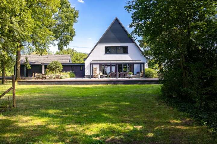 Photo 86 of Breedenbroekseweg 3