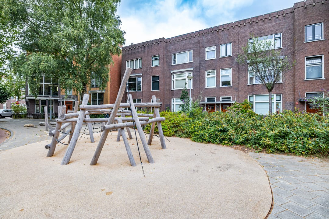 Photo 62 of H.W. Mesdagstraat 47