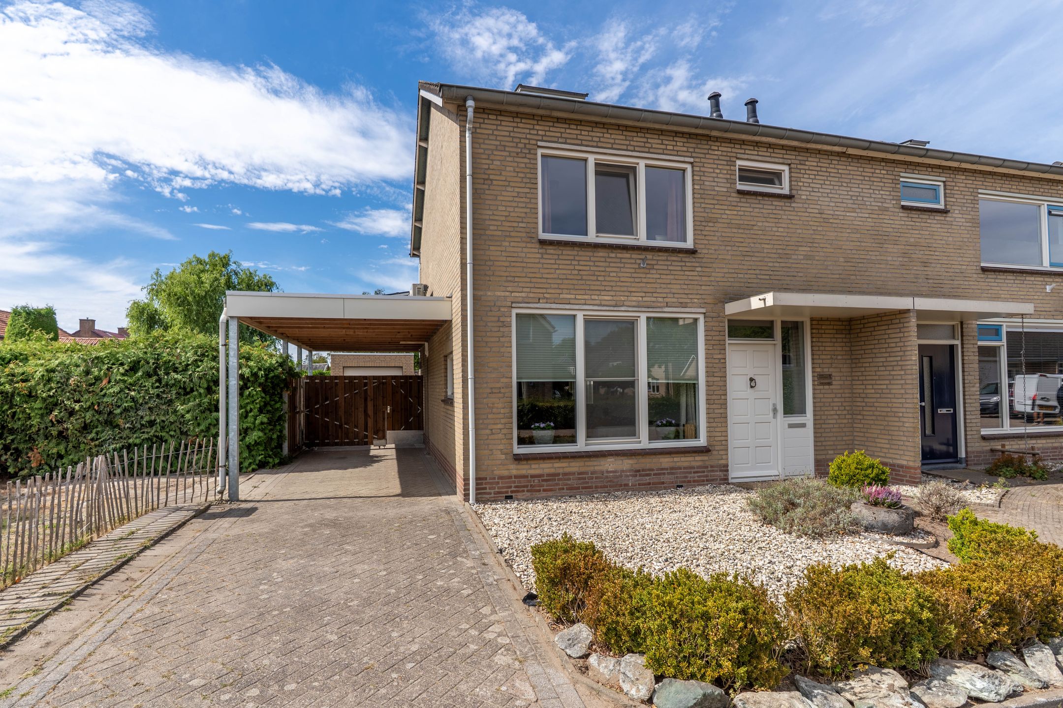 Foto 42 van Pater Bleijsstraat 1