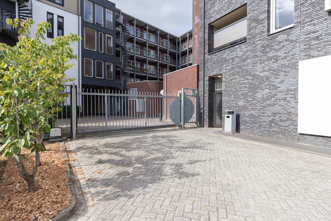 Foto 31 van Groningerstraat 70-E