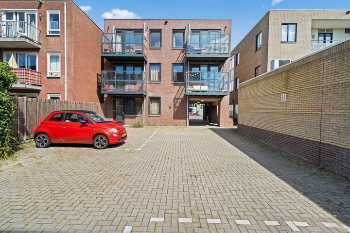 Foto 24 van C. van Maasdijkstraat 96-A