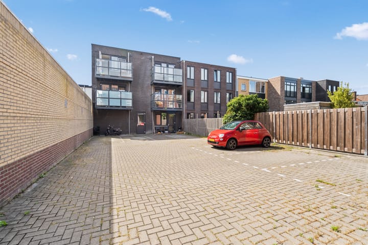 Foto 25 van C. van Maasdijkstraat 96-A