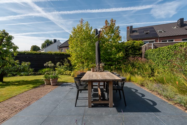 Photo 43 of Rozensingel 29