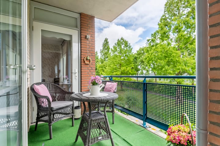 Photo 23 of H.J. Ganzemanstraat 36