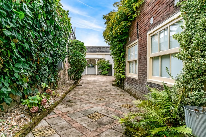 Foto 42 van Kerkstraat 2