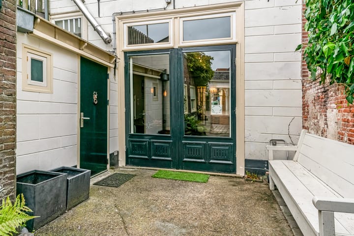 Foto 43 van Kerkstraat 2