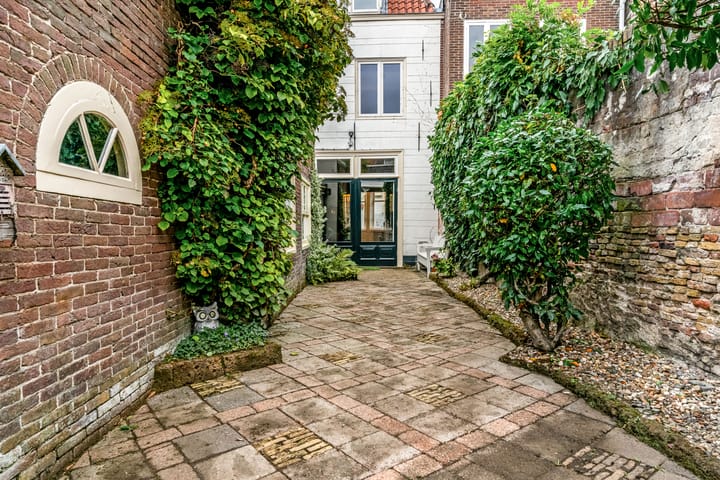 Foto 45 van Kerkstraat 2