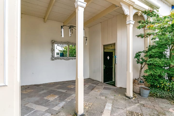 Foto 48 van Kerkstraat 2