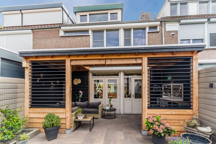 Photo 2 of Midaslaan 25