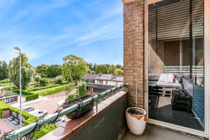 Photo 16 of ten Katestraat 26