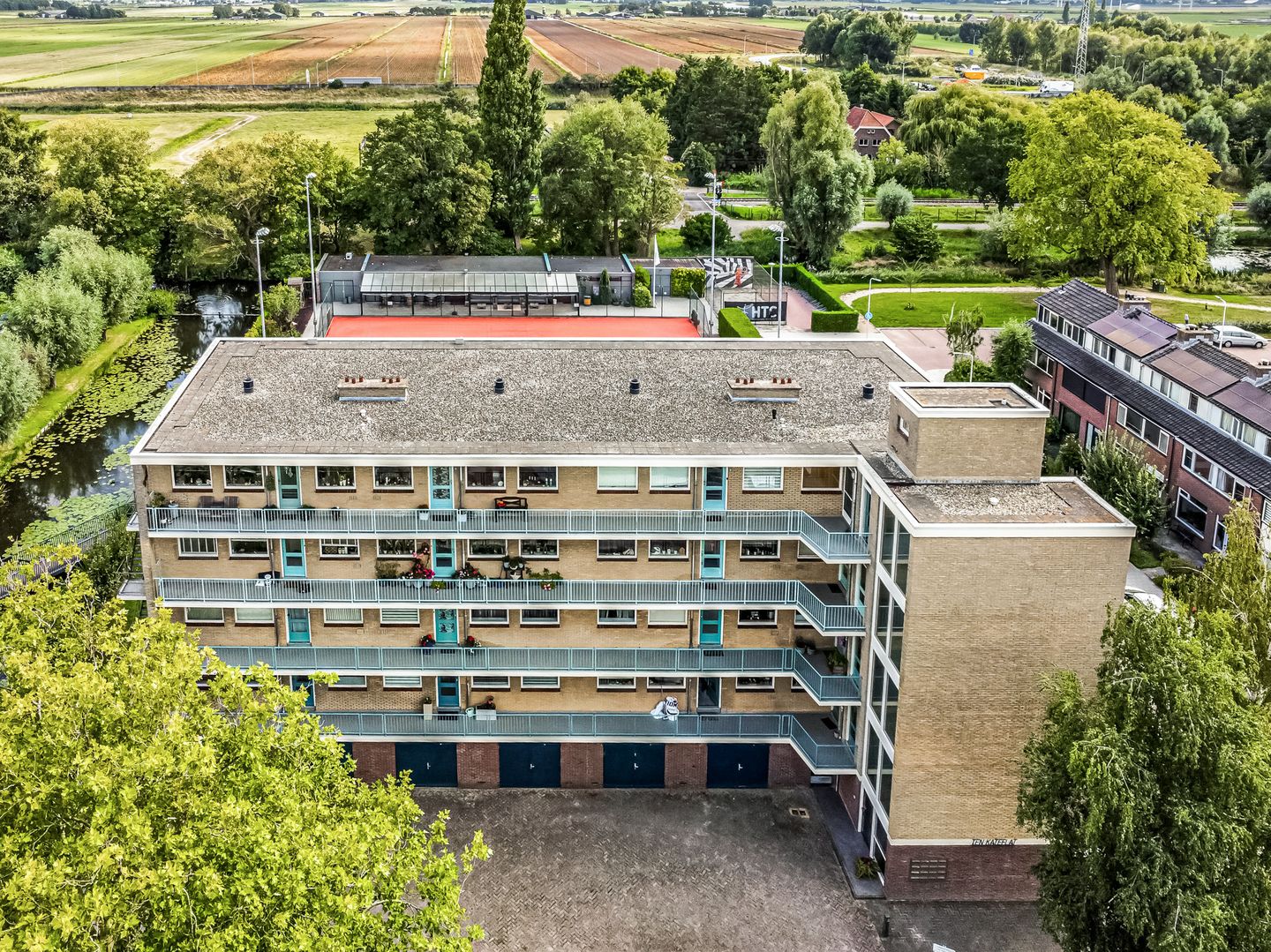 Photo 19 of ten Katestraat 26