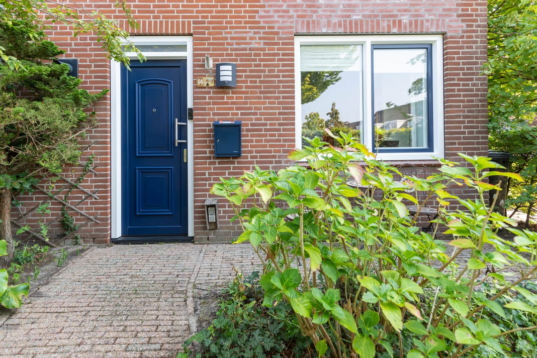 Photo 7 of Dotterbloem 14