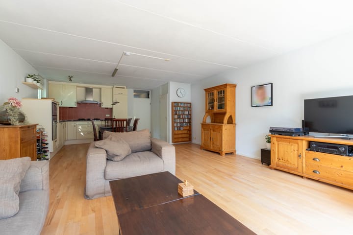 Foto 16 van Dotterbloem 14