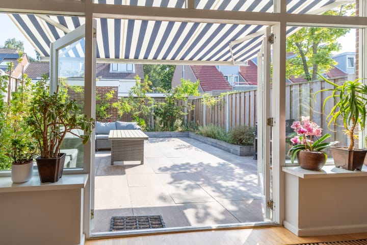 Foto 19 van Dotterbloem 14