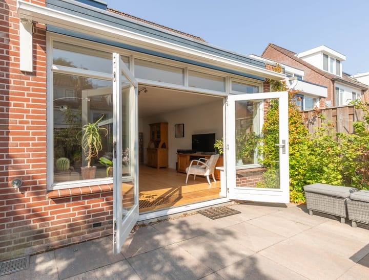 Foto 21 van Dotterbloem 14