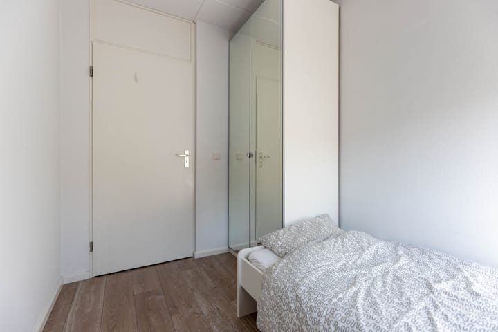 Foto 31 van Dotterbloem 14