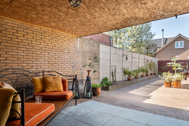 Foto 45 van Korenbloemstraat 92