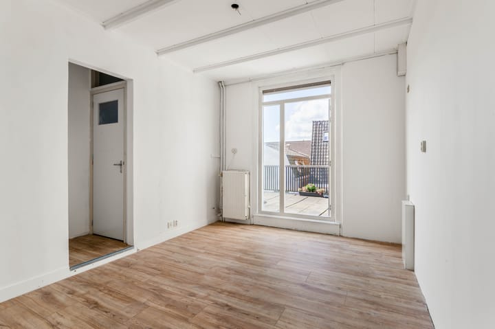 Foto 11 van Spoorstraat 55-C