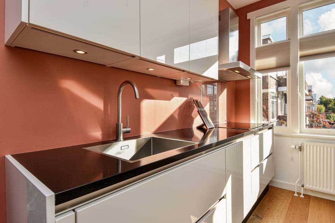 Photo 13 of Zuiderparklaan 212