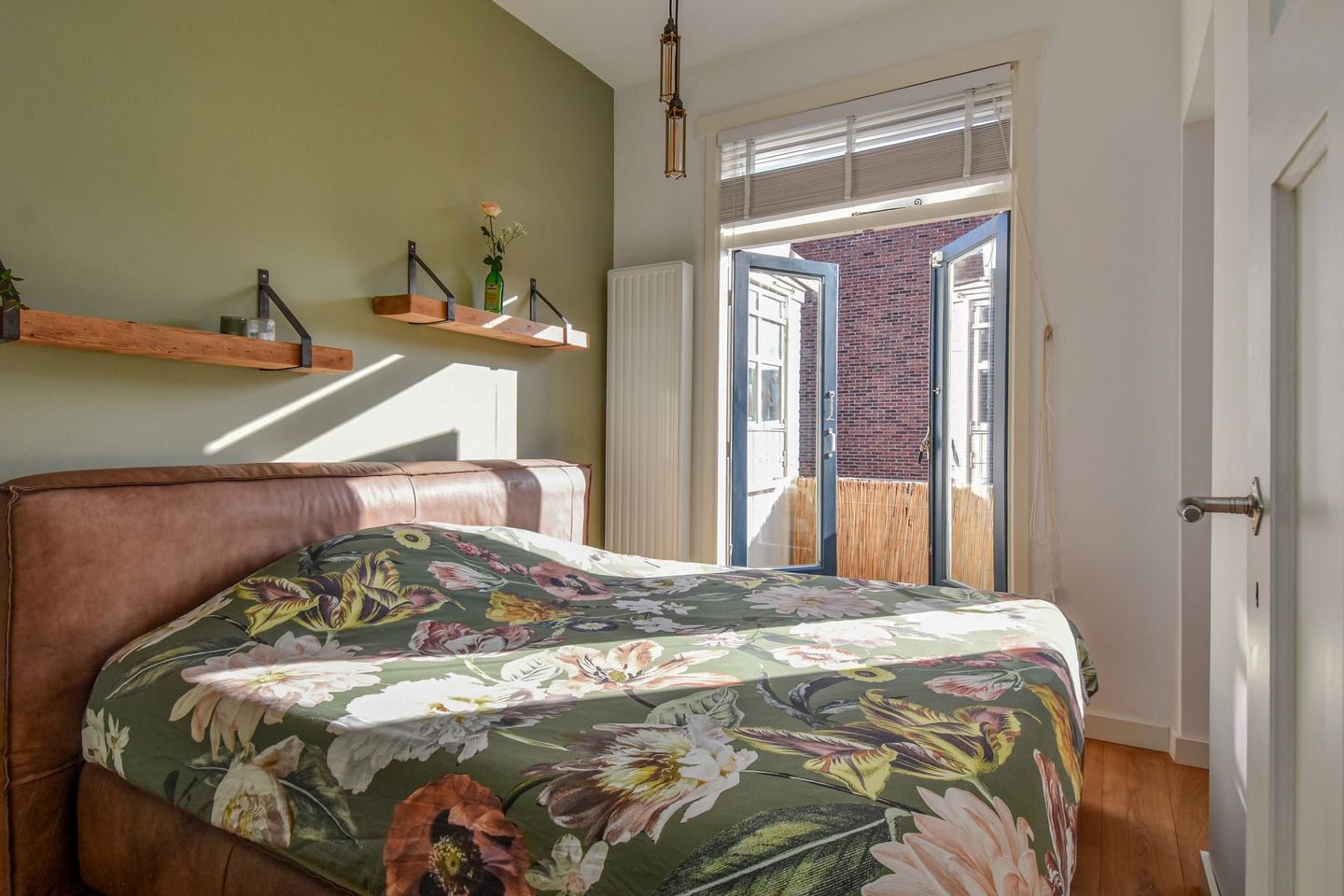 Photo 25 of Zuiderparklaan 212