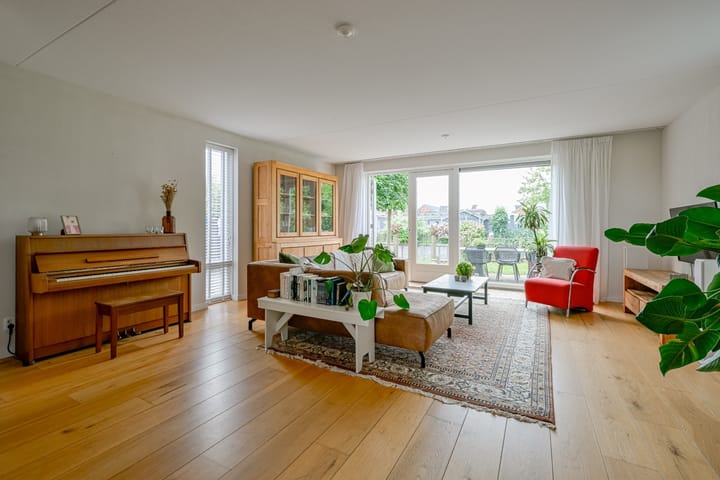 Foto 12 van Citroengras 17